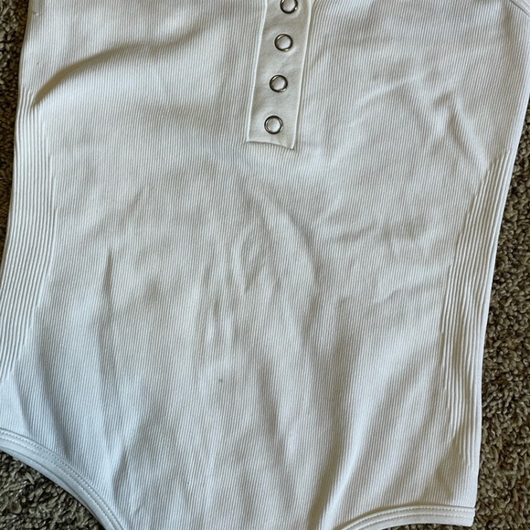 Ribbed white bodysuit - Picture 2 of 4